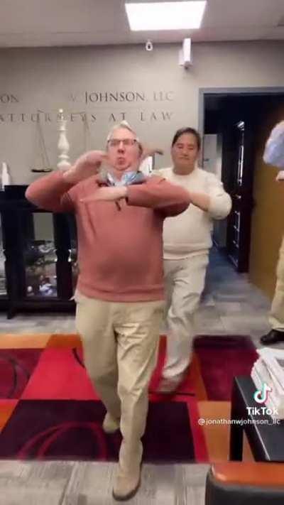 Ethan and the crew NEED to recreate this!!