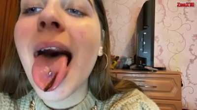 Fish vore (if somebody know her name)