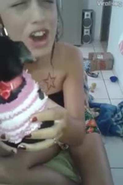 wcgw Singing for your pet held above your head