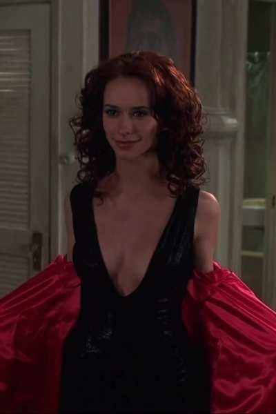 Jennifer Love Hewitt (Cropped for Mobile)