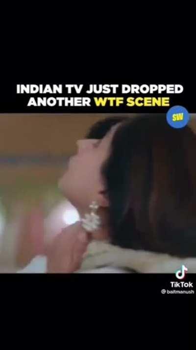 To held the lady untangle her scarf