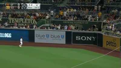 [Highlight] Tommy La Stella leads it off with a homer