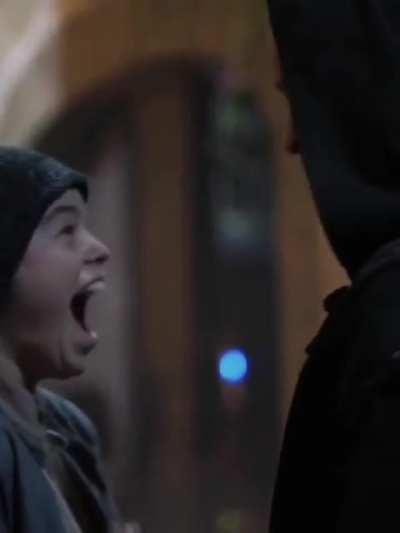 Bonus footage of Matt Smith (Daemon) and Milly Alcock (Young Rhaenyra) behind the scenes 🔥