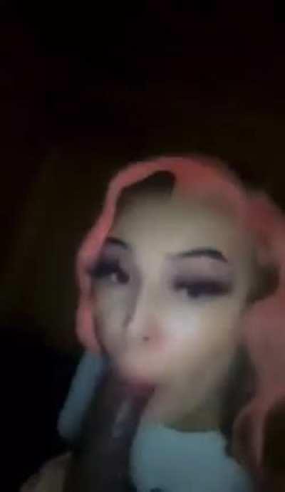 If only she wasn’t a dude 😭