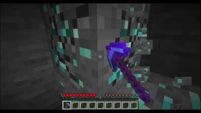 I tried my best to make an infinite diamond loop