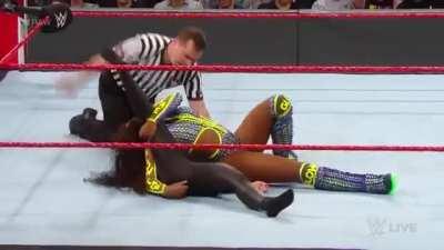 Naomi defeats Alexa