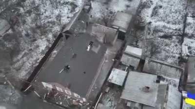 Breaking souronded Ukranian out.