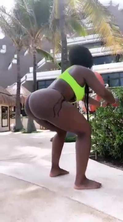 Showing us her squat technique