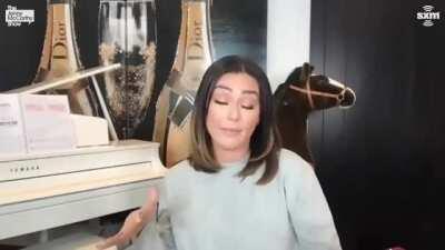 Sorry if this has been posted about already! ‘Jenni and Angelina Spar Over Snooki's Departure’.. f me Jwoww went in and won every single round