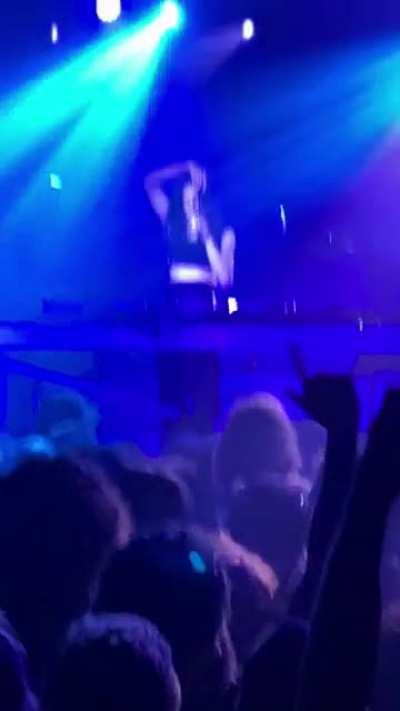arca x frank “little demon” (slightly better angle & sound)