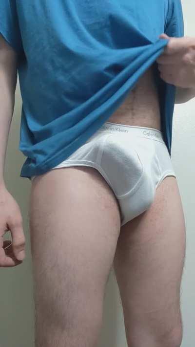 would you say anything if I walked by the living room like this? 