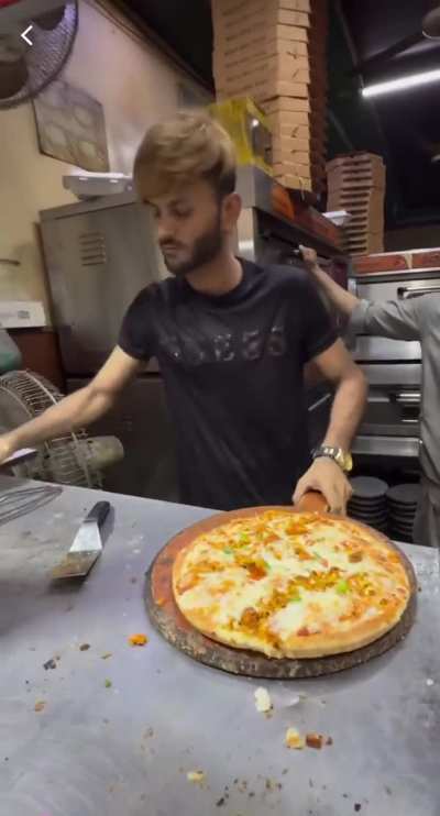 Screw your pizza slices ….