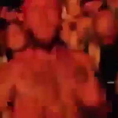 I cannot stop listening to super idol, I am going mentally insane