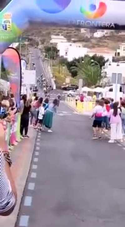 People like this makes me angry.