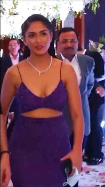 Mrunal Thakur is ready to Become Wedding Fuckdoll for Ankita Lokhande Wedding whom Every Guest can use in their own way. Showing her Massive Cleavage to Invite Guests as well as Excite their Dicks and then walking with a Sugar Daddy so that He choose orde