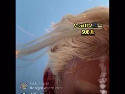 Doja’s peeing in the garden