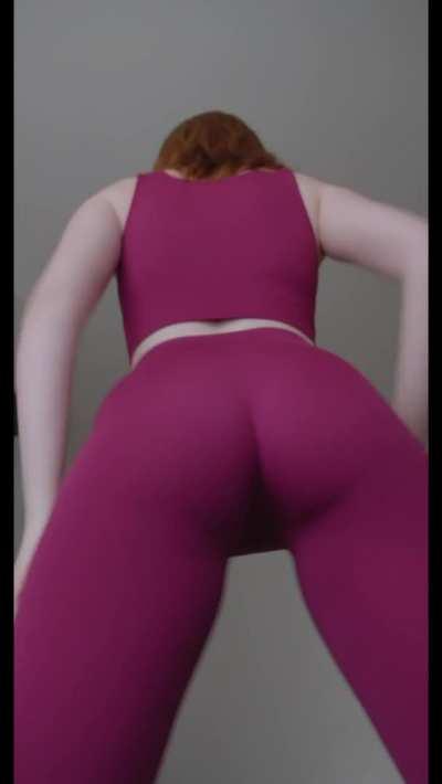 Happy hump day! I’m going to celebrate at the gym