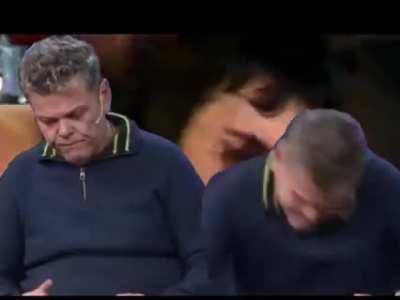 Perdón, lo necesitaba.