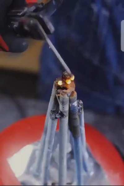 Helmet Of Pummeling (-10 to Intelligence)