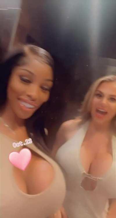 Jadore Jayanna and I partying in Vegas! Who wants to party with us?