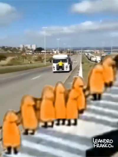 Patriota Pica-Pau Waterfall