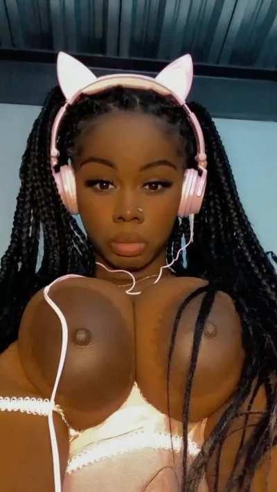 A piece of chocolate a day keeps the doctor away