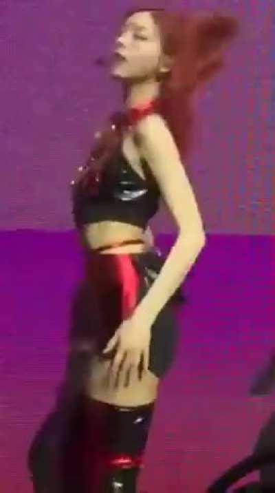 Oh my fucking god 🥵