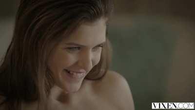 Leah-gotti Handjob 4k