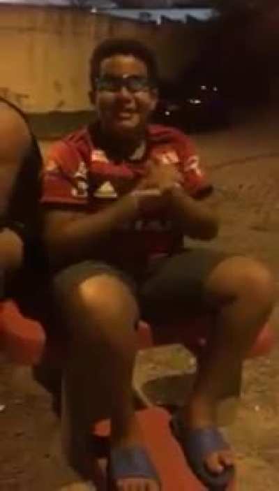 down below anão mané kkkk