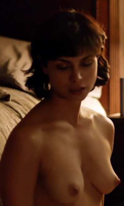 Morena Baccarin in Homeland