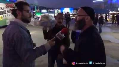 bütün önyargıları kırıp geçen abimiz