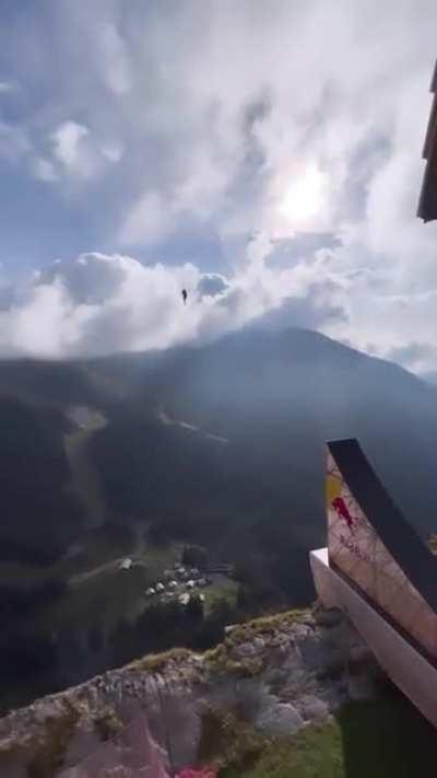 HMRD while I climb back up the mountain after I break a GWR