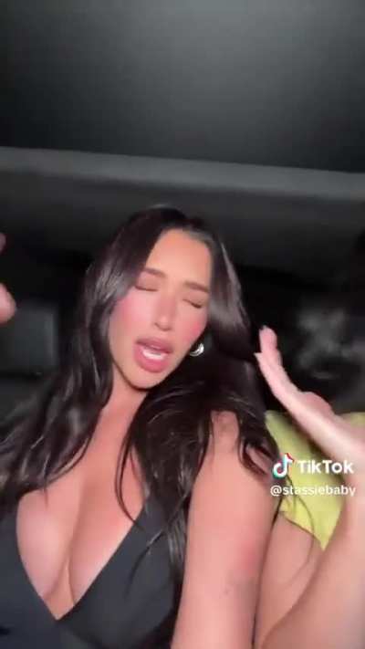 Stassie & Kylie - TikTok - part 2