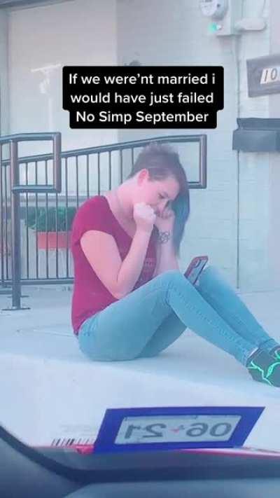 this is how ppl look making tiktoks