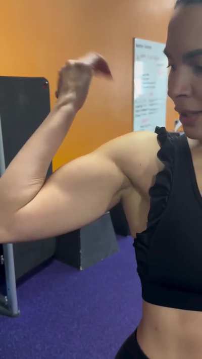 Muscly Mamasita via IG 11/11/25