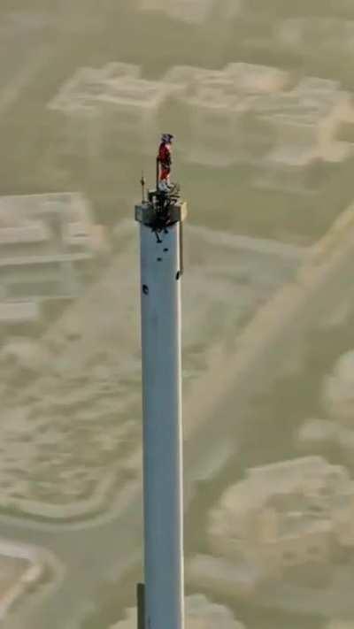 Who wants to have a view of the City atop Burj Khalifa?