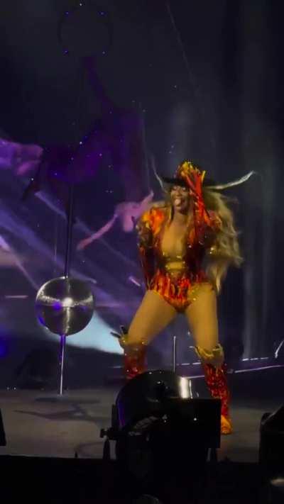 “Drunk in Love” in Houston | September 2023