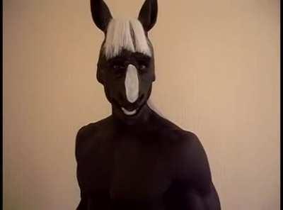 My gay ass when I'm autofilled jungle and I'm forced to play Hecarim