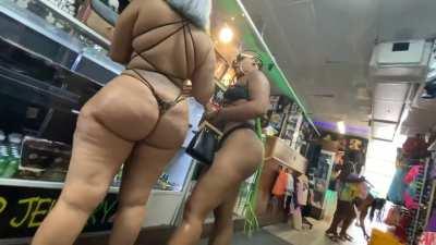 Y’ALL WANT MORE VIDEOS LIKE THIS?