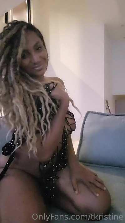 TIARA! She's Baaaaack.