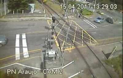 Move out of my way! I'm important!