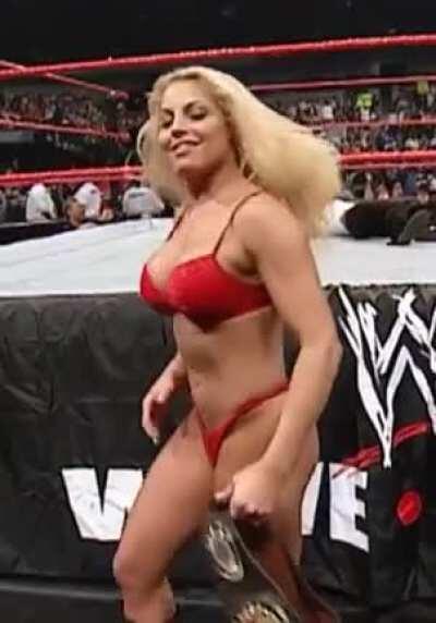 Phat Ass In A Tiny Thong