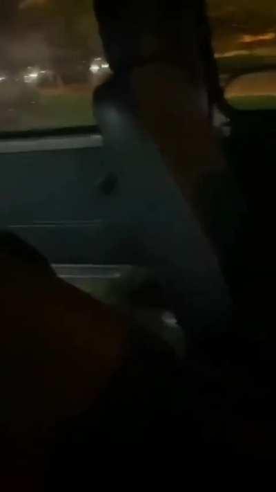 Yo behave yourself in the public