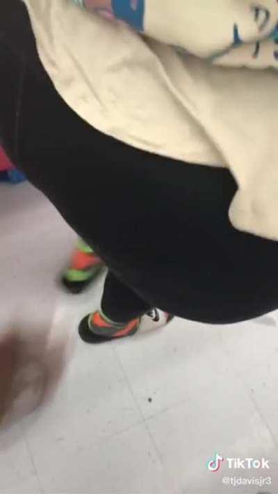 The way it doesn't even phase her