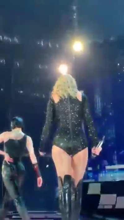 Taylor likes that we’re staring