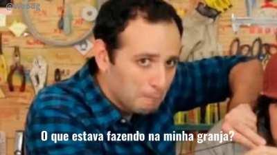 Seu Madruga e as galinhas angolanas (parte 1) espero q não seja repost kkkkk