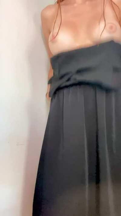 What do we think of tan lines?