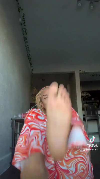 Bing Bong! @caramellecutiexoxo