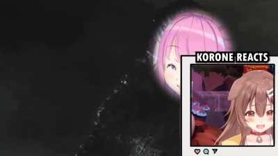 Korone REACTS to Dinosaur BABY!