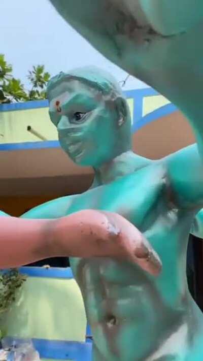 Definitely not mine . Found on Whatsapp.